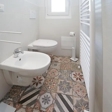 Grigio By Interhome