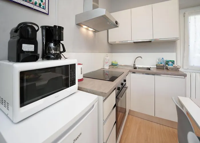 Apartamento Grigio By Interhome